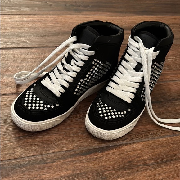 EUC Gianni Bini Black and White Studded High-Top Sneakers - Picture 2 of 2